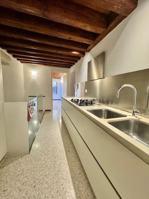 Апартаменты Dimora Spezier 4791 Венеция Экстерьер фото